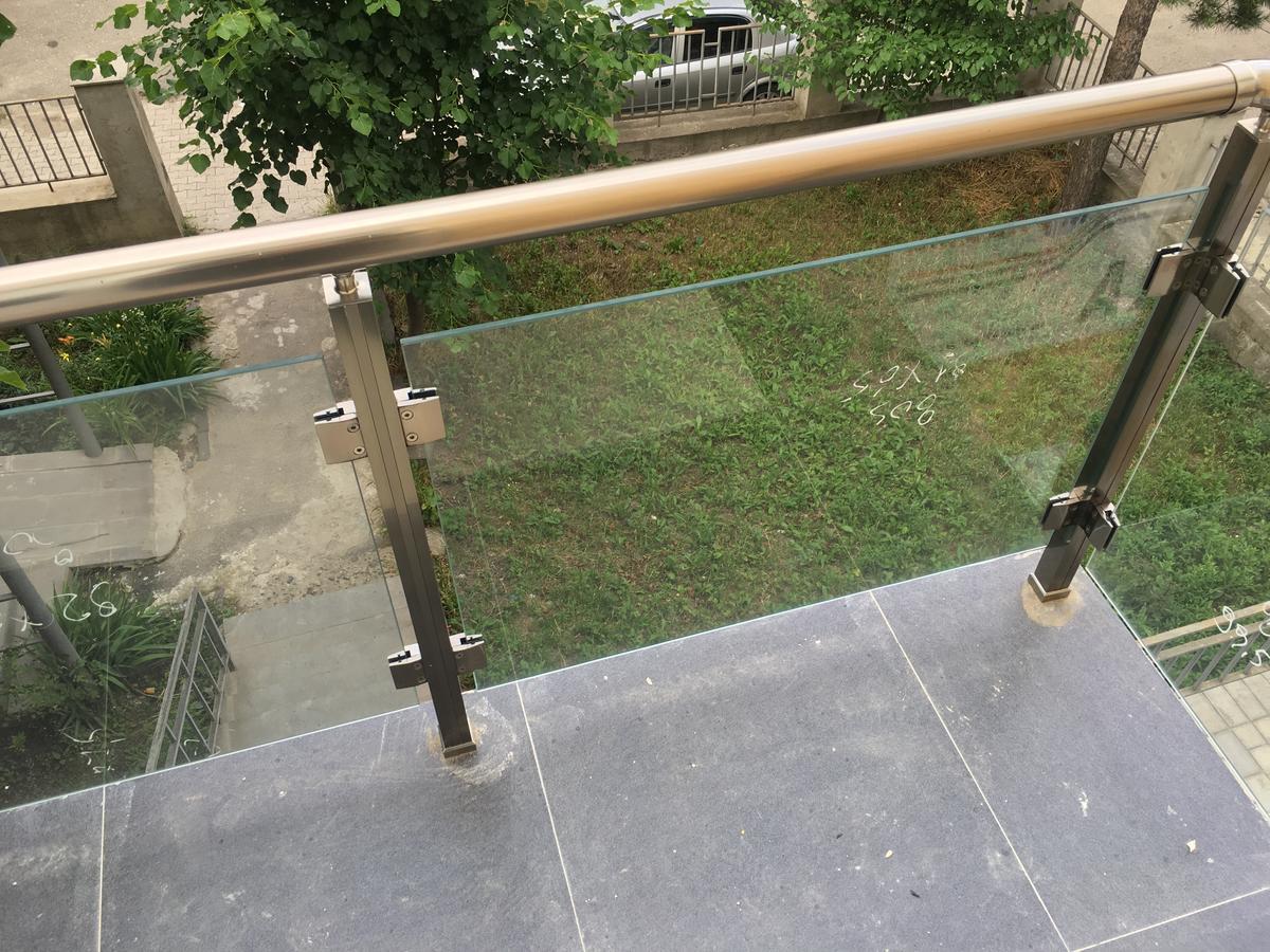 Kmg Hotel Khashuri Luaran gambar