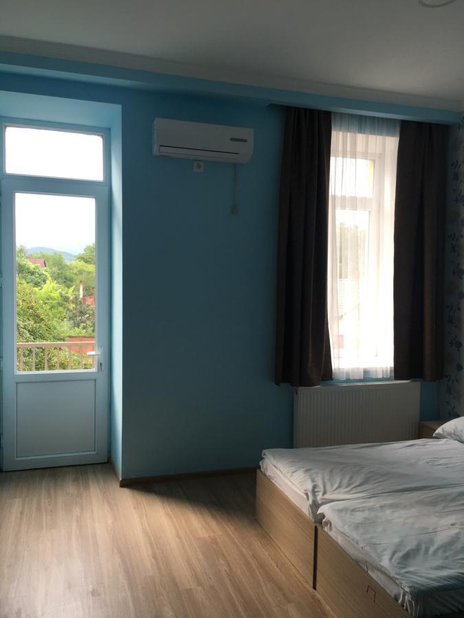 Kmg Hotel Khashuri Luaran gambar