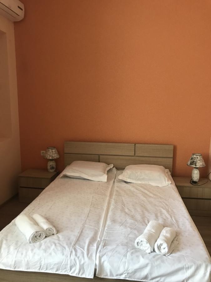 Kmg Hotel Khashuri Luaran gambar