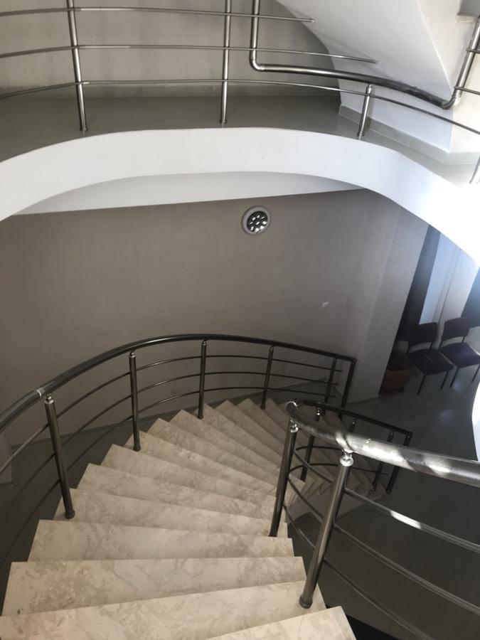 Kmg Hotel Khashuri Luaran gambar